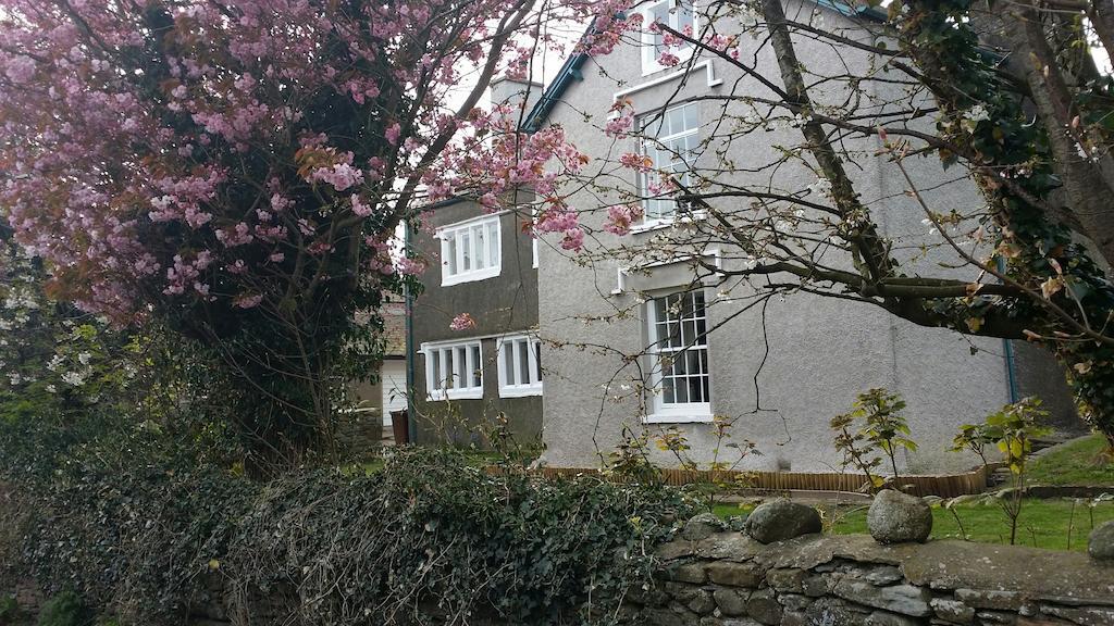 Roosecote Guest House Barrow-in-Furness Oda fotoğraf