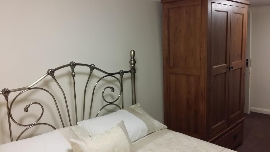 Roosecote Guest House Barrow-in-Furness Oda fotoğraf