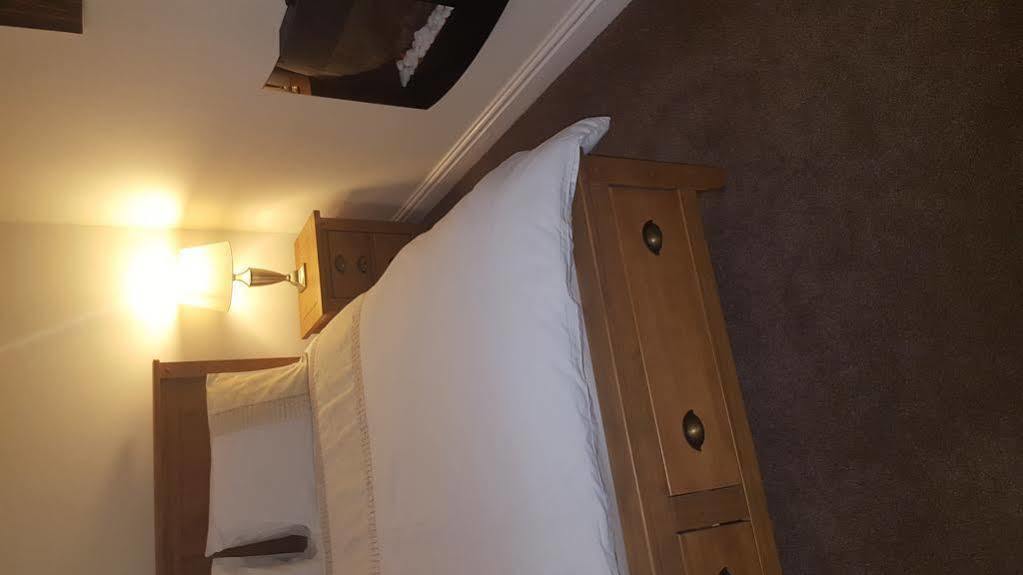 Roosecote Guest House Barrow-in-Furness Dış mekan fotoğraf